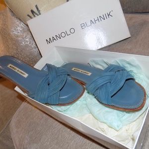 Manolo Blahnik Sz 8.5 Blue Suede Open Toe Slides